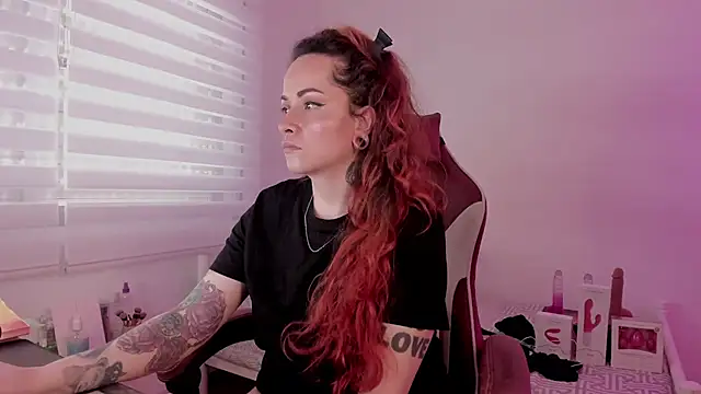 Domina Deivis online show from 03.12.25