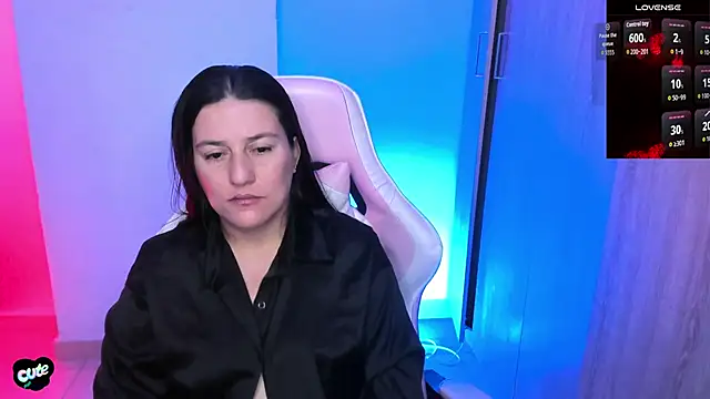 Saskyaa online show from 04.24.26