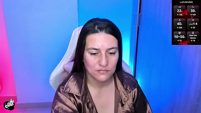 Saskyaa online show from 04.25.26