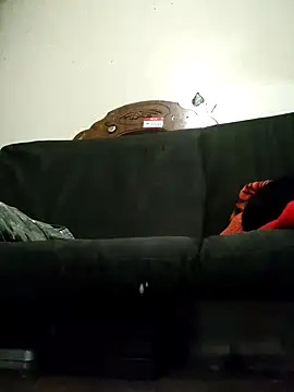 Snapshot of LongDickZee562 chatting on 12.07.24 LongDickZee562 online show from 12.07.24