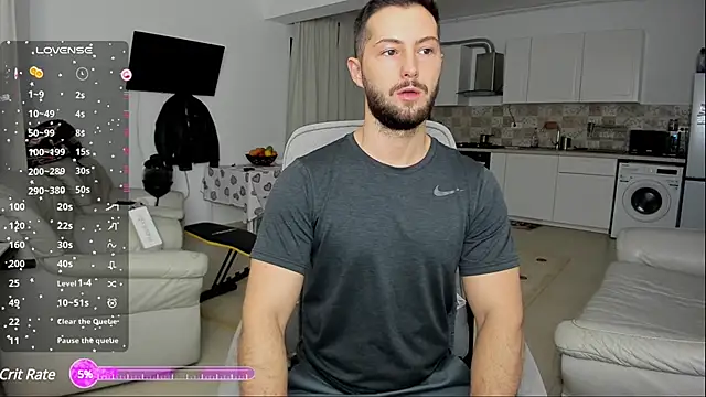 Snapshot of ZackFraser chatting on 01.10.25 ZackFraser online show from 01.10.25