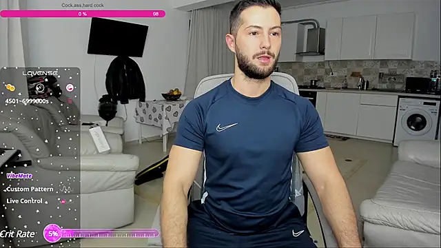 Snapshot of ZackFraser chatting on 01.11.25 ZackFraser online show from 01.11.25