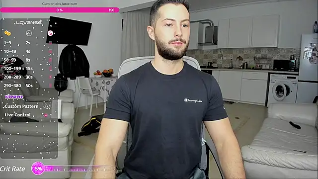 Snapshot of ZackFraser chatting on 01.22.25 ZackFraser online show from 01.22.25