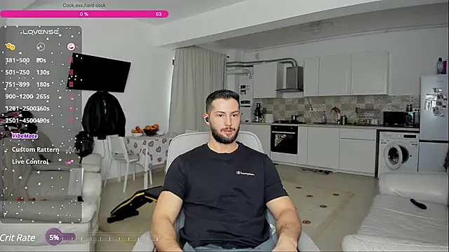 Snapshot of ZackFraser chatting on 01.22.25 ZackFraser online show from 01.22.25