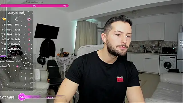 Snapshot of ZackFraser chatting on 02.20.25 ZackFraser online show from 02.20.25