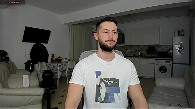 Snapshot of ZackFraser chatting on 03.02.25 ZackFraser online show from 03.02.25