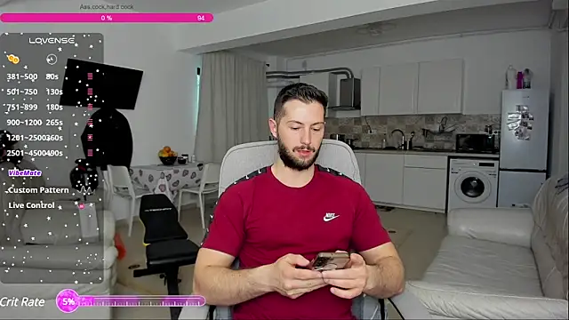 Snapshot of ZackFraser chatting on 03.09.25 ZackFraser online show from 03.09.25