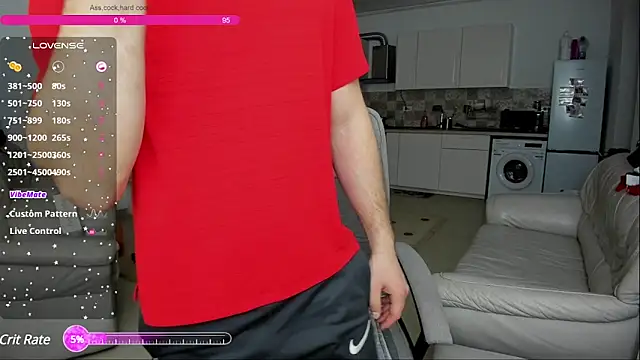 Snapshot of ZackFraser chatting on 03.12.25 ZackFraser online show from 03.12.25