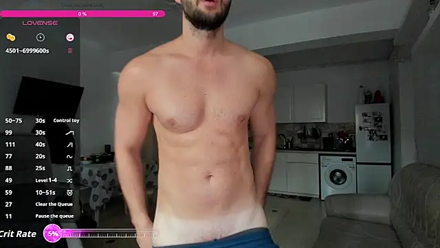 Snapshot of ZackFraser chatting on 10.07.25 ZackFraser online show from 10.07.25