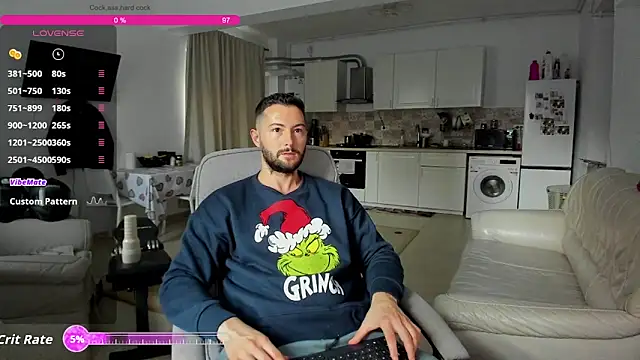 Snapshot of ZackFraser chatting on 10.17.25 ZackFraser online show from 10.17.25