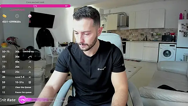 Snapshot of ZackFraser chatting on 10.22.25 ZackFraser online show from 10.22.25