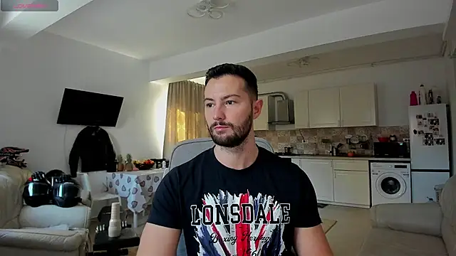 Snapshot of ZackFraser chatting on 10.28.25 ZackFraser online show from 10.28.25