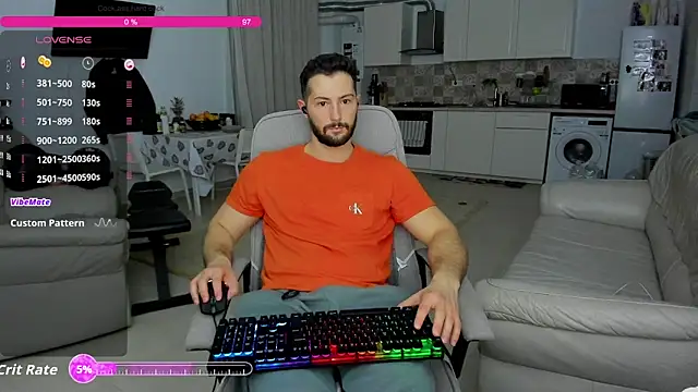 Snapshot of ZackFraser chatting on 11.20.25 ZackFraser online show from 11.20.25