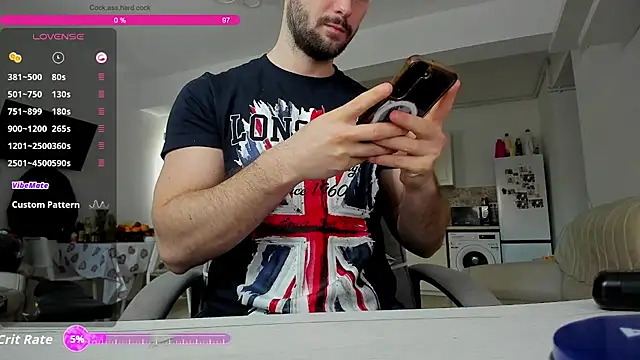 Snapshot of ZackFraser chatting on 11.26.25 ZackFraser online show from 11.26.25