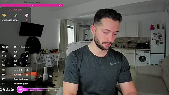 Snapshot of ZackFraser chatting on 12.05.25 ZackFraser online show from 12.05.25