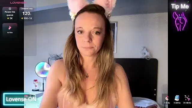 Maryli-O online show from 02.25.26