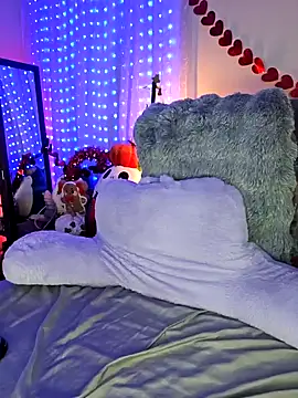 Angel-Lewd-Cake online show from 02.13.25