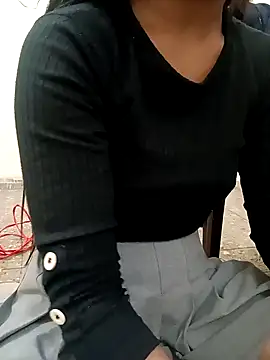 Snapshot of sweet_jia23 chatting on 02.02.25 sweet jia23 online show from 02.02.25