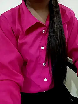 Snapshot of sweet_jia23 chatting on 02.13.25 sweet jia23 online show from 02.13.25