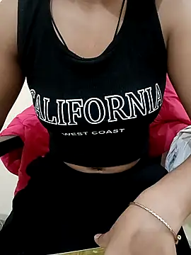 Snapshot of sweet_jia23 chatting on 02.18.25 sweet jia23 online show from 02.18.25