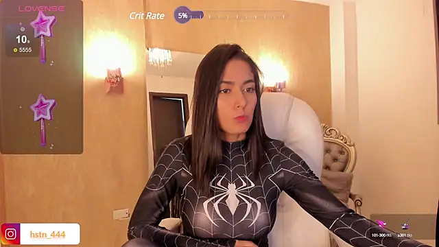 Snapshot of your_khloe chatting on 01.24.25 your khloe online show from 01.24.25