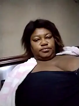 MATUREBUSSTY online show from 09.26.25