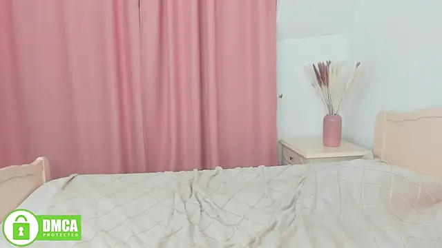 Charlotte wow online show from 12.12.24