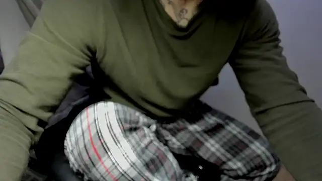 layneinchains online show from 11.25.25