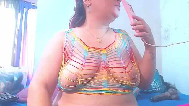 I AM JULIETA SQUIRTS online show from 02.16.25