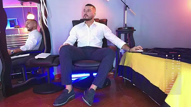 Snapshot of HenryBenso chatting on 02.20.25 HenryBenso online show from 02.20.25