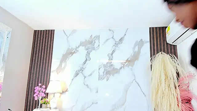 Snapshot of aidaadams chatting on 02.15.25 aidaadams online show from 02.15.25