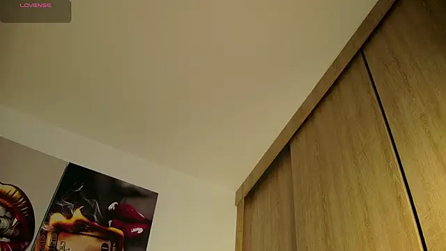 Snapshot of aidaadams chatting on 09.19.25 aidaadams online show from 09.19.25