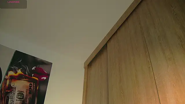 Snapshot of aidaadams chatting on 09.24.25 aidaadams online show from 09.24.25