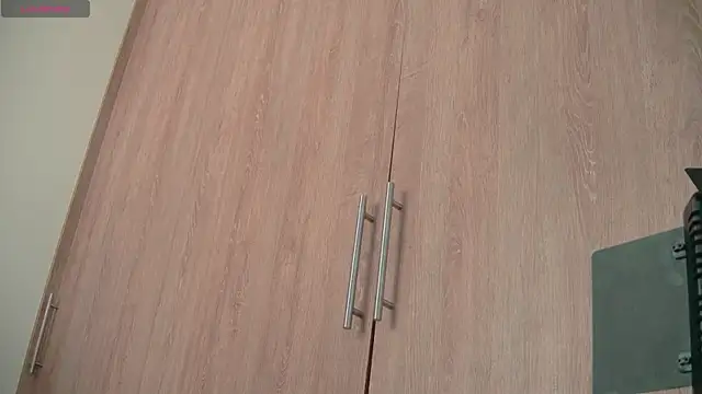 Snapshot of aidaadams chatting on 10.23.25 aidaadams online show from 10.23.25