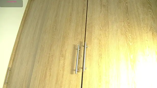 Snapshot of aidaadams chatting on 11.06.25 aidaadams online show from 11.06.25