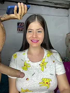 Snapshot of Hotnightsexxx chatting on 12.14.24 Hotnightsexxx online show from 12.14.24