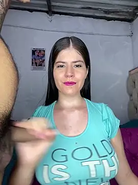 Snapshot of Hotnightsexxx chatting on 12.16.24 Hotnightsexxx online show from 12.16.24