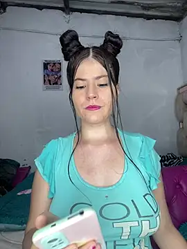 Snapshot of Hotnightsexxx chatting on 01.14.25 Hotnightsexxx online show from 01.14.25