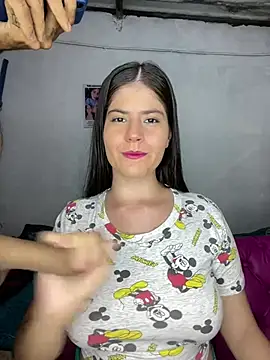 Snapshot of Hotnightsexxx chatting on 01.18.25 Hotnightsexxx online show from 01.18.25