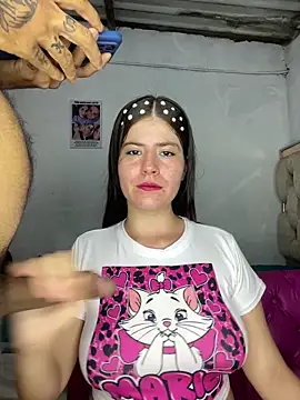 Snapshot of Hotnightsexxx chatting on 02.01.25 Hotnightsexxx online show from 02.01.25