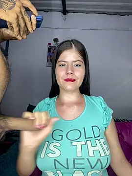 Snapshot of Hotnightsexxx chatting on 03.05.25 Hotnightsexxx online show from 03.05.25