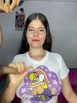 Snapshot of Hotnightsexxx chatting on 03.10.25 Hotnightsexxx online show from 03.10.25