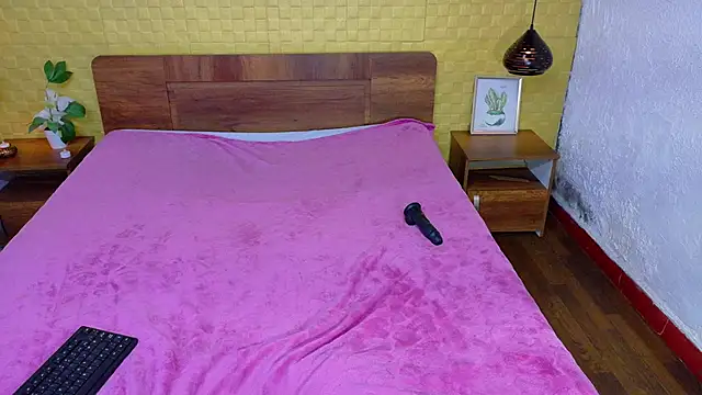 Mrs booty online show from 02.06.25