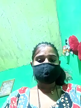 Snapshot of Cuti_jiyax chatting on 12.29.24 Cuti jiyax online show from 12.29.24