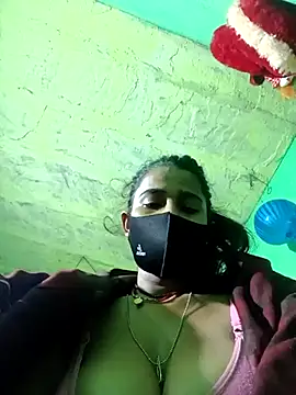 Snapshot of Cuti_jiyax chatting on 03.02.25 Cuti jiyax online show from 03.02.25