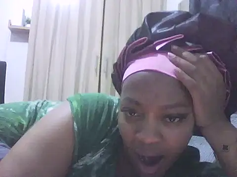 Snapshot of Brown_sexy chatting on 01.12.26 Brown sexy online show from 01.12.26