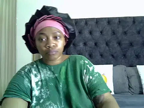 Snapshot of Brown_sexy chatting on 02.22.26 Brown sexy online show from 02.22.26