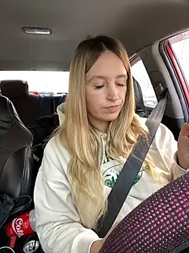 StasyWood online show from 12.25.24