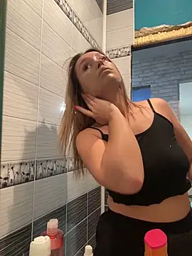 StasyWood online show from 02.27.25