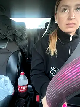 StasyWood online show from 10.15.25